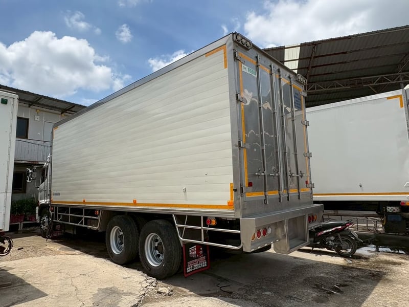 10ล้อฮีโน่วิคเตอรตู้เย็นปี59 10ล้อฮีโน่วิคเตอรตู้เย็นปี59