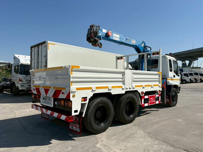 ♨️10 ล้อ 2 เพลา ติดเครน 5.5 ตัน ISUZU FVZ 200 แรง