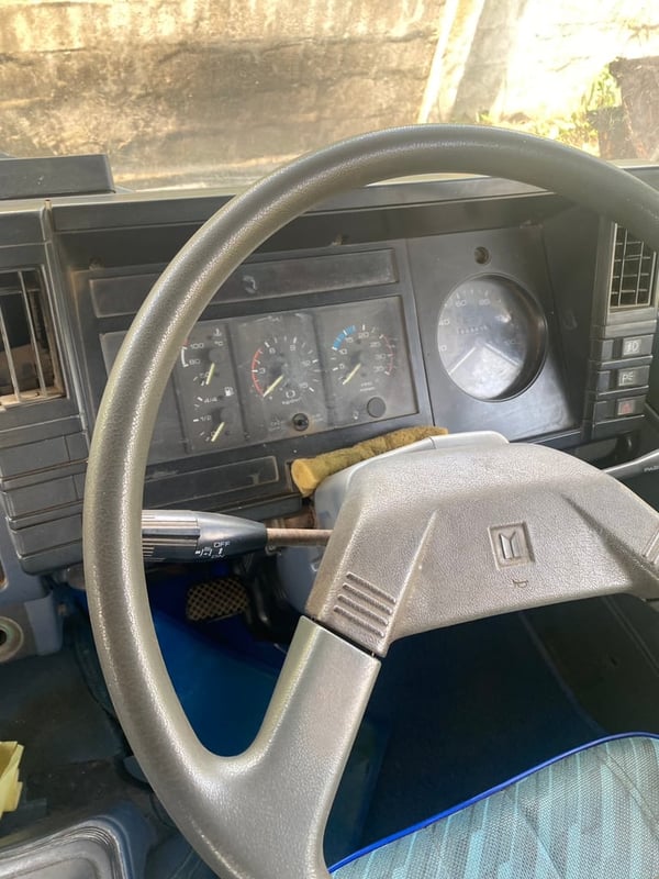 รถอีซูซุร้อคกี้240ท้ายลาด2เพลาสภาพดีพร้อมใช้งาน