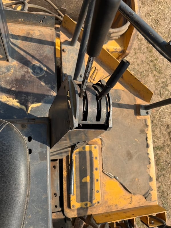 รถบดสั่นสะเทือน2เปลือก2เพลาวอลโว่สภาพดีเอกสารเล่มทะเบียน