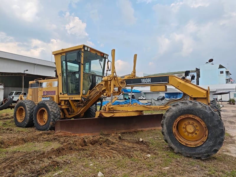 🚜 ขายด่วน! CAT 160H เกรดเดอร์สุดแกร่ง มีเล่มทะเบียน