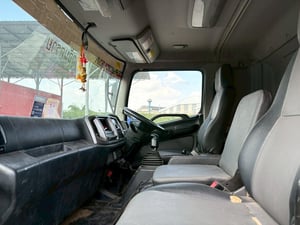 🏗️ 10 ล้อเครนพับ HINO VICTOR 260 แรง ปี 62 (HIAB 5 ตัน!)