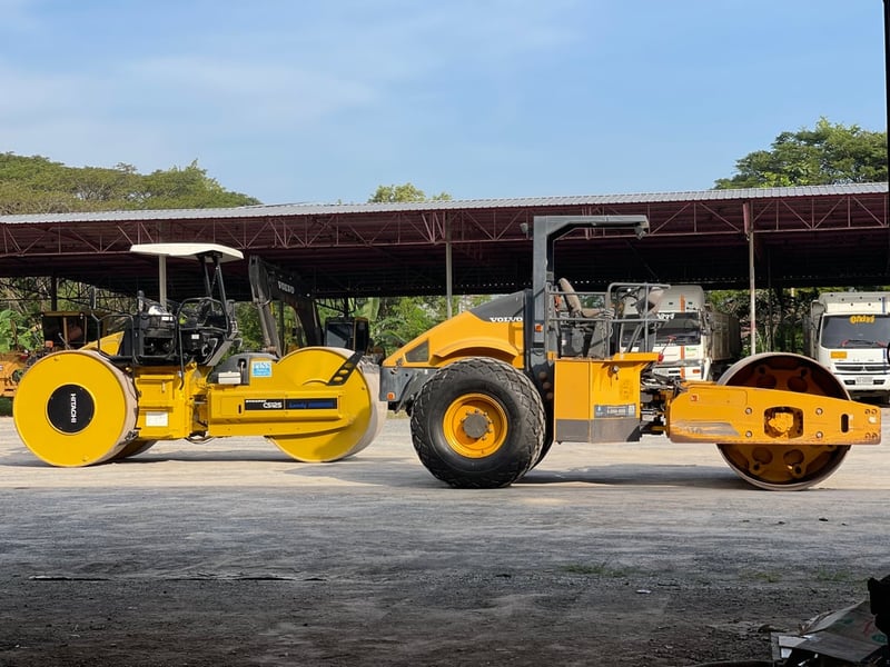 รถบดสั่นสะเทือนวอลโว่sd110เอกสารพร้อมเล่มทะเบียน