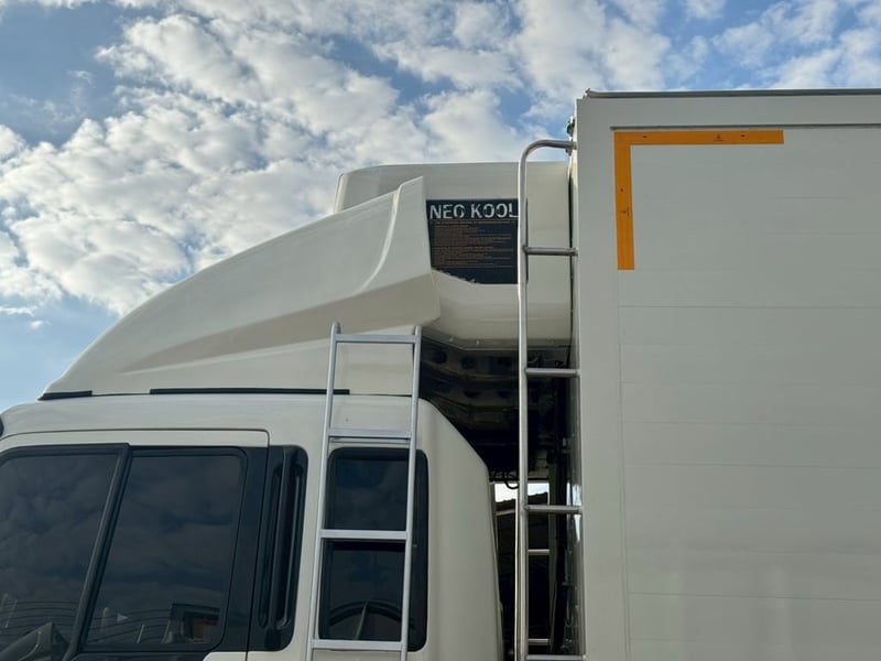 10ล้อฮีโน่โปรเฟียตู้เย็นราคาเบาๆ