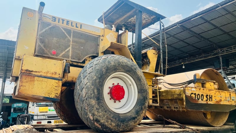 รถบดสั่นสะเทือน2เพลา2เปลือกbitelleสภาพพร้อมใช้งานเอกสารเล่มทะเบียน รถบดสั่นสะเทือน2เพลา2เปลือกbitelleสภาพพร้อมใช้งานเอกสารเล่มทะเบียน