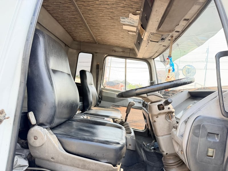 Hino ff3h 195 ปี37 Hino ff3h 195 ปี37