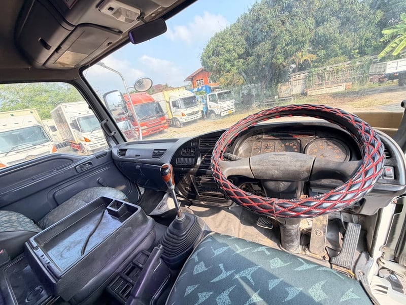 ISUZU DECA 200แรง ปี39