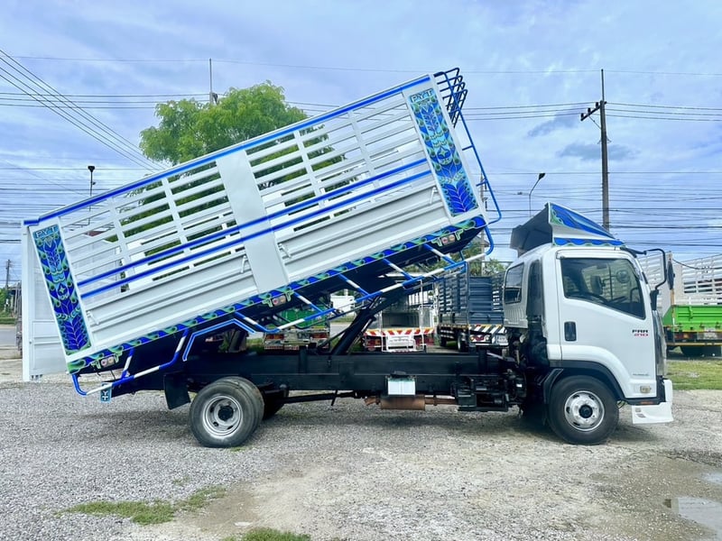 ISUZU FRR210 ปี58 ดัมพ์เกษตร 5.50 เมตร