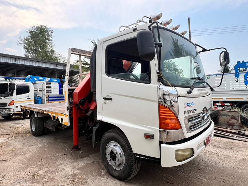 Hino mega ปี47 เฮี้ยบพับ 