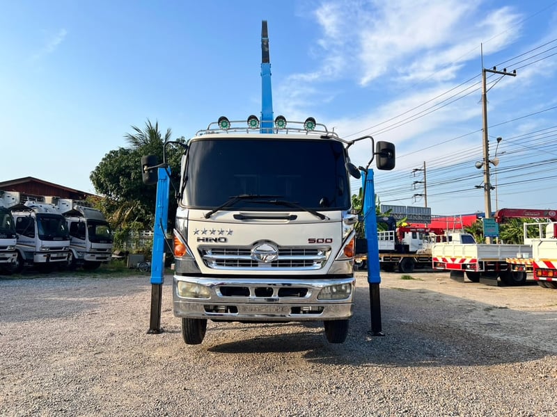 Hino mega 165 ปี48 Hino mega 165 ปี48