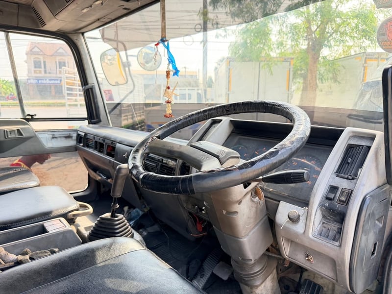 Hino ff3h 195 ปี37 Hino ff3h 195 ปี37