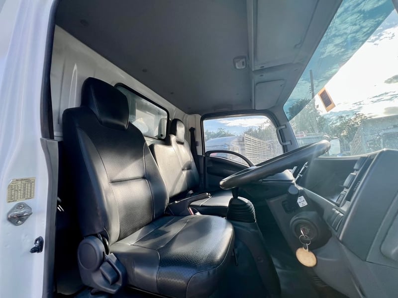 ISUZU NMR 130แรง ปี58 ISUZU NMR 130แรง ปี58