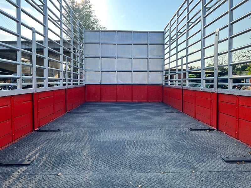 HINO เมก้า 150 ปี49 HINO เมก้า 150 ปี49