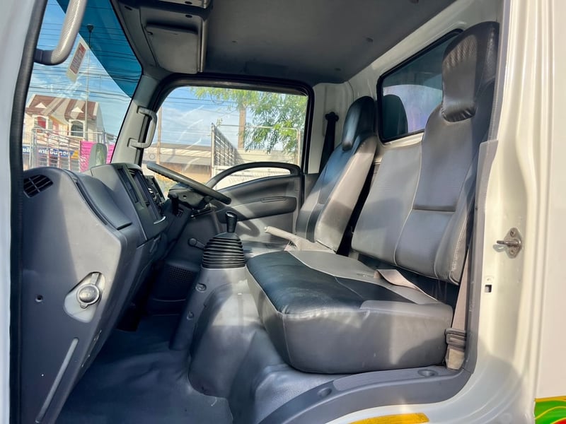 ISUZU NMR 130แรง ปี58 ISUZU NMR 130แรง ปี58