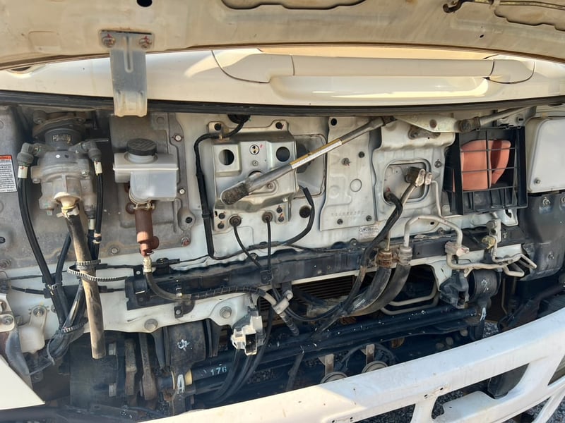 เครนยูนิค 3ตัน 3ปอก กระบะยาว 4.90เมตร