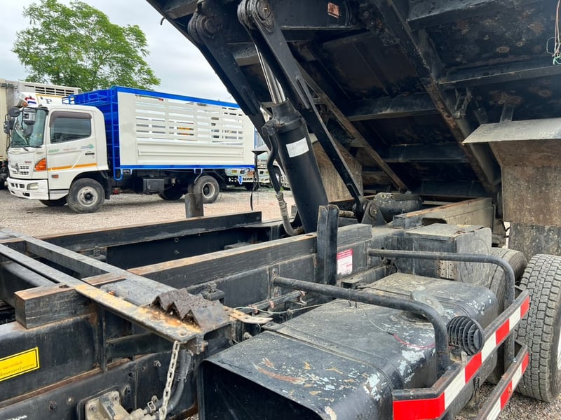 HINO FC 210แรงม้า รถบรรทุก 6ล้อ ดั้มพ์ ปี2021