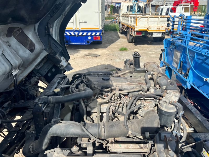 ISUZU NQR 175แรงม้า รถบรรทุก 6ล้อ กระบะเหล็กติดเครน ปี2014 ISUZU NQR 175แรงม้า รถบรรทุก 6ล้อ กระบะเหล็กติดเครน ปี2014