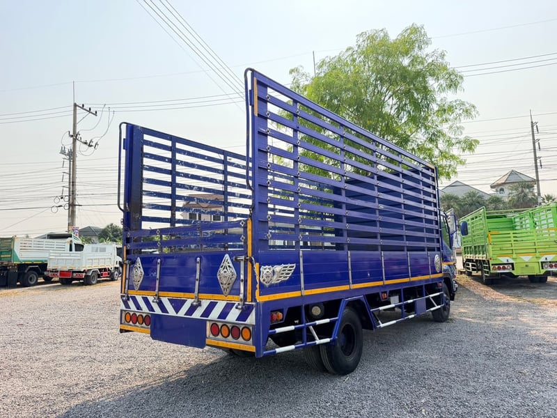 ISUZU FRR 210แรงม้า รถบรรทุก 6ล้อ กระบะคอกสูง ปี2022 ISUZU FRR 210แรงม้า รถบรรทุก 6ล้อ กระบะคอกสูง ปี2022