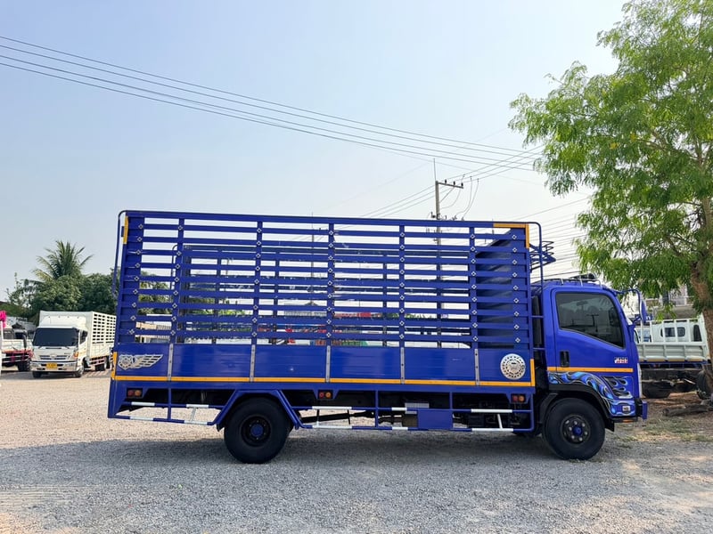 ISUZU FRR 210แรงม้า รถบรรทุก 6ล้อ กระบะคอกสูง ปี2022 ISUZU FRR 210แรงม้า รถบรรทุก 6ล้อ กระบะคอกสูง ปี2022