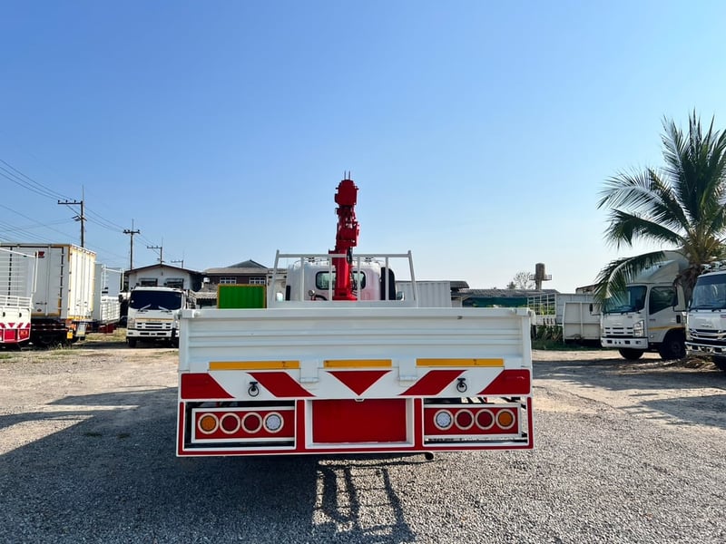 ISUZU NQR175 ปี57