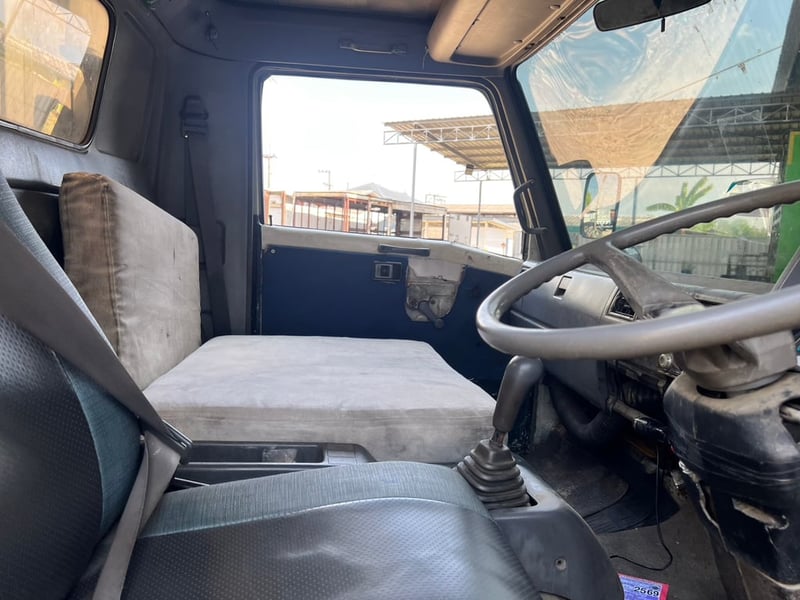 ISUZU FC2W 120 แรง ISUZU FC2W 120 แรง