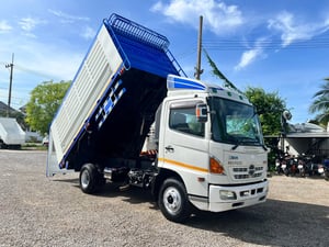 HINO FC 150แรงม้า รถบรรทุก 6ล้อ ดั้มพ์ ปี2015
