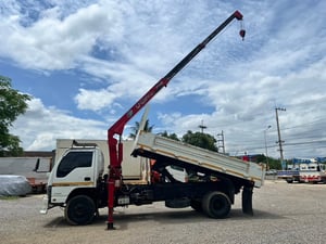 ISUZU NQR 175แรงม้า รถบรรทุก 6ล้อ กระบะเหล็กติดเครน ปี2009 ISUZU NQR 175แรงม้า รถบรรทุก 6ล้อ กระบะเหล็กติดเครน ปี2009