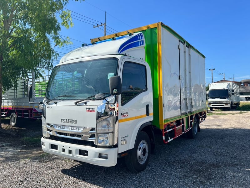 ISUZU NPR 150แรงม้า รถบรรทุก 6ล้อ ดั้มพ์ ปี2016