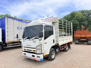 ISUZU NLR 130แรงม้า รถบรรทุก 4ล้อ กระบะคอกสูง ปี2015 ISUZU NLR 130แรงม้า รถบรรทุก 4ล้อ กระบะคอกสูง ปี2015