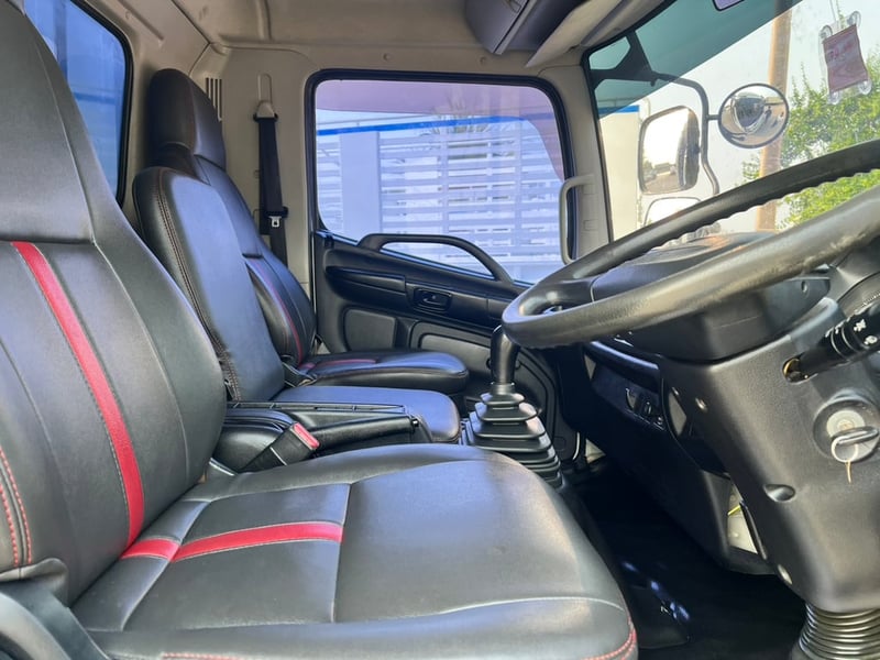 Hino mega 175 ปี59 Hino mega 175 ปี59