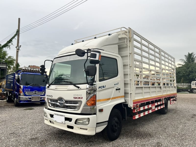 HINO FC 210แรงม้า รถบรรทุก 6ล้อ กระบะคอกสูง ปี2018 HINO FC 210แรงม้า รถบรรทุก 6ล้อ กระบะคอกสูง ปี2018