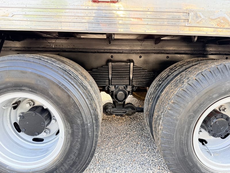 10ล้อแท่นเตี้ย ISUZU DECA 195 ปี40 10ล้อแท่นเตี้ย ISUZU DECA 195 ปี40