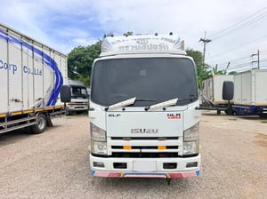 ISUZU NLR 130แรงม้า รถบรรทุก 4ล้อ กระบะคอกสูง ปี2015 ISUZU NLR 130แรงม้า รถบรรทุก 4ล้อ กระบะคอกสูง ปี2015