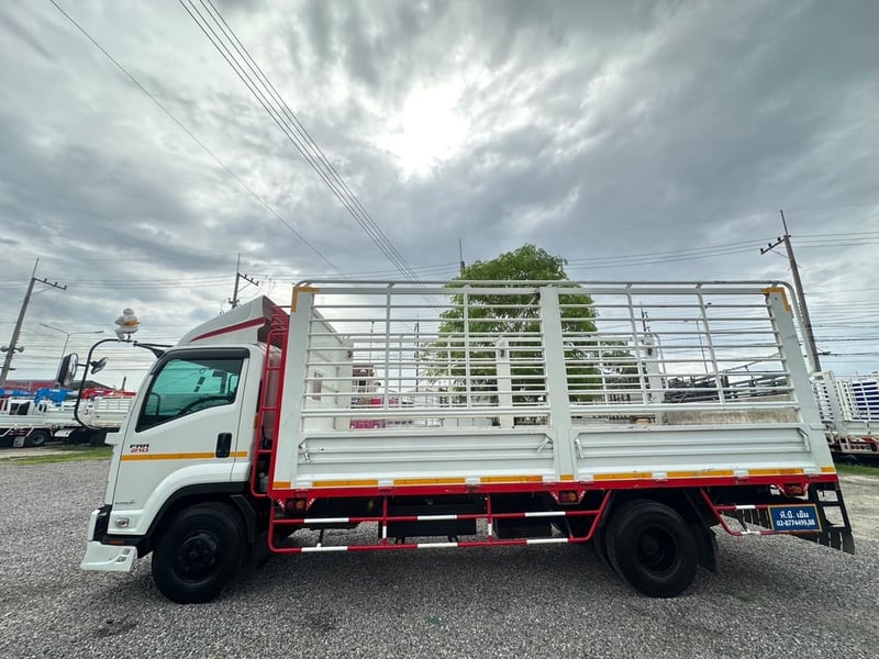 ISUZU FRR210 ปี63 กระบะยาว 5.60 เมตร