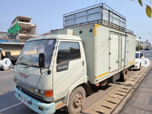 HINO FC2WHLA 120แรงม้า รถบรรทุก 6ล้อ ตู้ทึบ