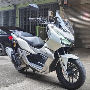 Honda adv150 2019