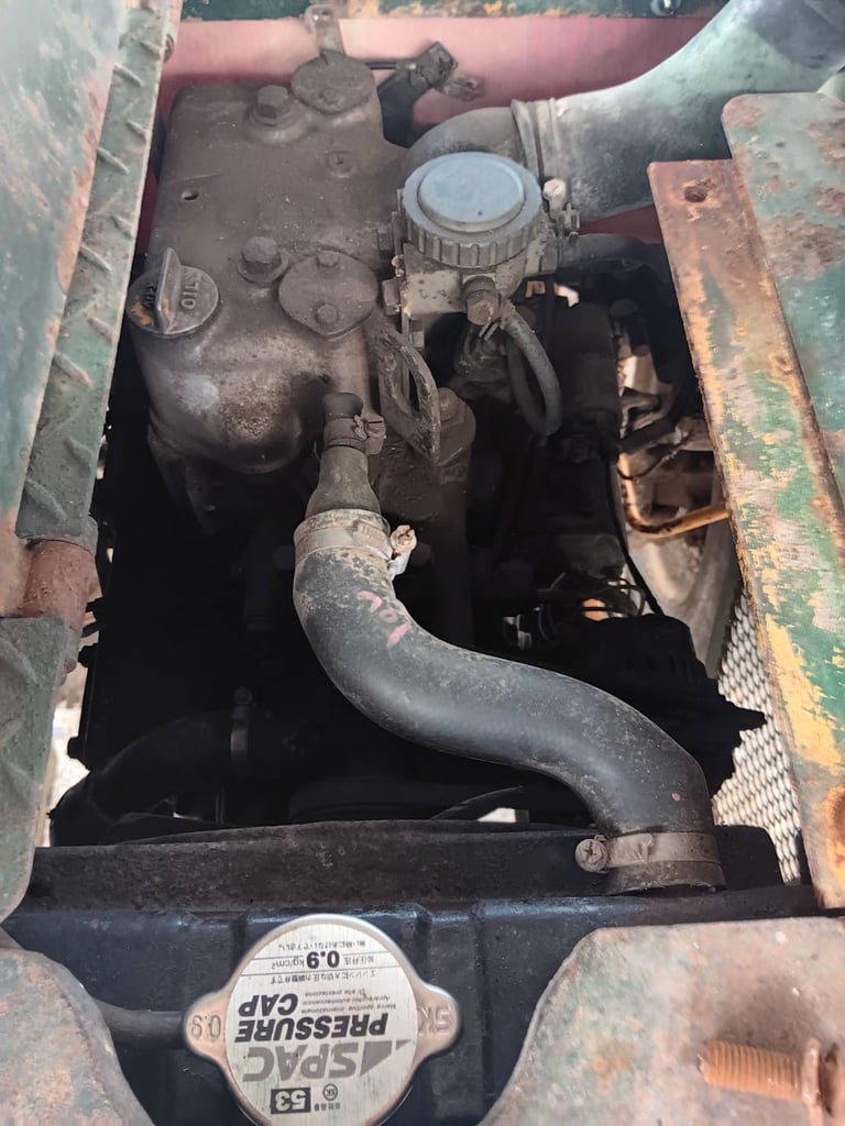 YANMAR รถตักเล็กล้อยาง