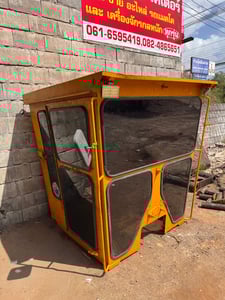 ตู้เก๋งรถเกรด CAT140G มือสอง 