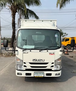 รถ ISUZU NLR 130 แรง ปี 2561 (รถห้างแท้ ) ตู้แห้ง 10 บาน ยาว3.20 ม.กว้าง 1.90 ม. รถ ISUZU NLR 130 แรง ปี 2561 (รถห้างแท้ ) ตู้แห้ง 10 บาน ยาว3.20 ม.กว้าง 1.90 ม.
