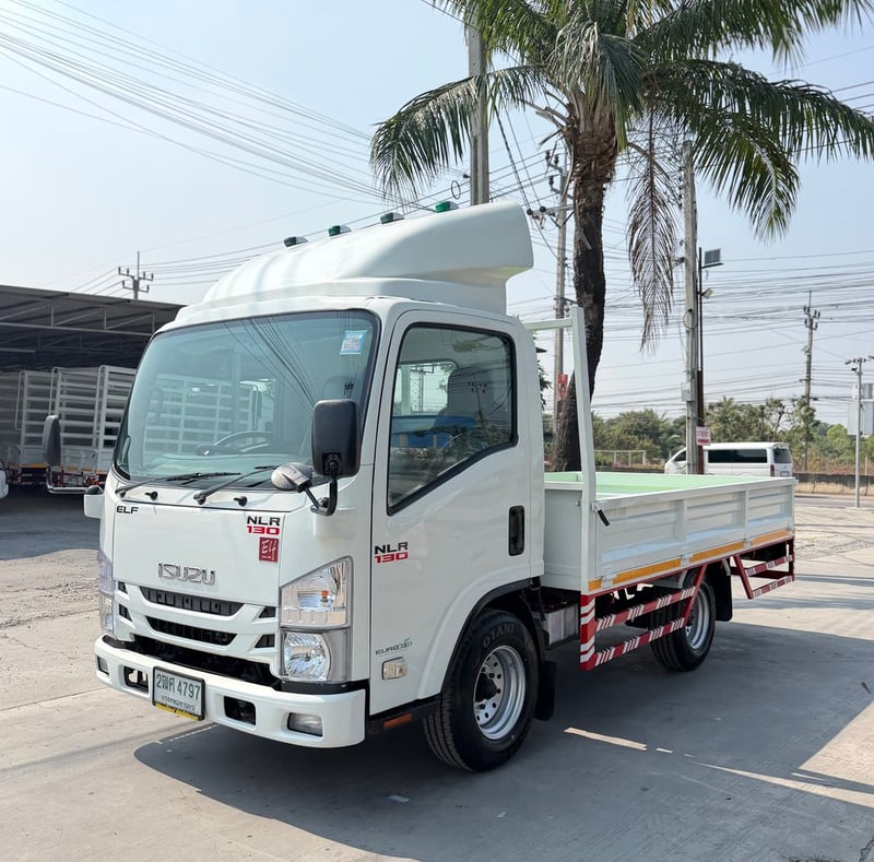 ISUZU NLR 130 แรงม้า ปี 2562 รถบรรทุก 4 ล้อไม่ติดเวลา กระบะเหล็ก ยาว 3.50 ม.