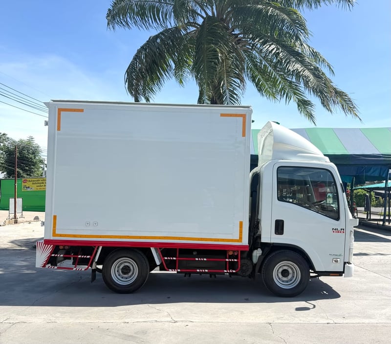 รถเข้าใหม่ #ไมล์หลักหมื่น #รถสวยมาก รถ ISUZU NLR 130 แรง ปี 2560 รถห้างแท้ (4 ล้อไม่ติดเวลา) มือเดียว สวยมาก รถเข้าใหม่ #ไมล์หลักหมื่น #รถสวยมาก รถ ISUZU NLR 130 แรง ปี 2560 รถห้างแท้ (4 ล้อไม่ติดเวลา) มือเดียว สวยมาก