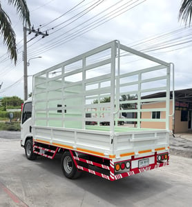 รถ ISUZU NLR 130 แรง ปี 2559 รถห้างแท้ (4 ล้อไม่ติดเวลา) กะบะคอกสูง ยาว 3.50 ม.กว้าง 1.90 ม. รถสวย มือเดียว รถ ISUZU NLR 130 แรง ปี 2559 รถห้างแท้ (4 ล้อไม่ติดเวลา) กะบะคอกสูง ยาว 3.50 ม.กว้าง 1.90 ม. รถสวย มือเดียว