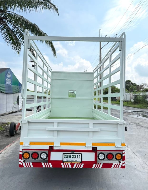 รถ ISUZU NLR 130 แรง ปี 2563 (รถห้างแท้ ) กะบะเหล็กคอกสูง  ยาว 3.50 ม.มือเดียว รถสวยมาก