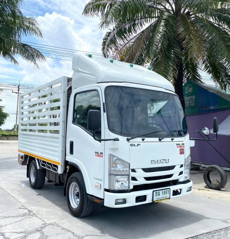 ISUZU NLR 130แรงม้า รถบรรทุก 4ล้อ กระบะสแตนเลส ปี2018 เลขไมล์ 66,486 กม.