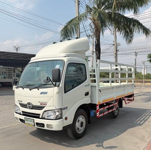 รถ HINO 300 ATOM ( 4 ล้อป้ายเล็กไม่ติดเวลา) ปี 2561  รถสวย ไมล์น้อย มือเดียว  ออกจากห้าง