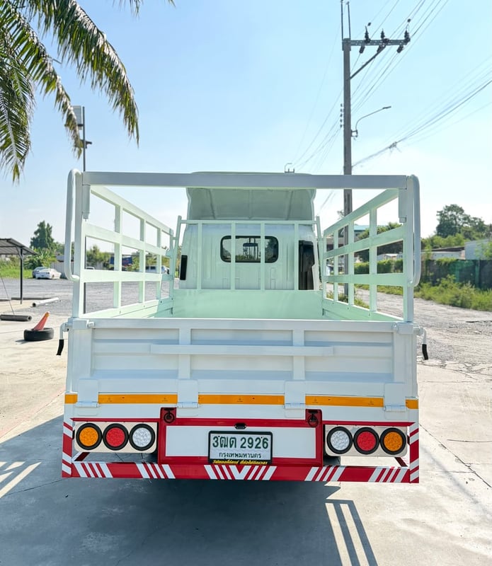 รถ ISUZU NLR 130 แรง ปี 2565   (รถห้างแท้ ) (4 ล้อไม่ติดเวลา)  รุ่นใหม่  ไมล์น้อย กะบะเหล็กคอกสูง ยาว 3.50 ม.