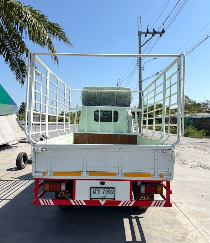 ISUZU NKR 100แรงม้า รถบรรทุก 4ล้อ กระบะคอกสูง ปี2006