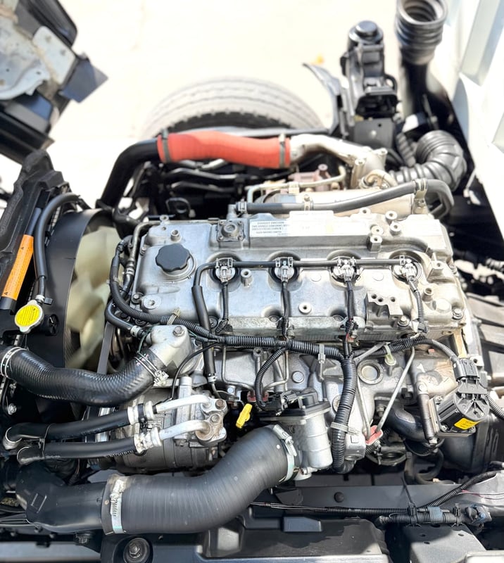 ISUZU NLR 130 แรงม้า รถบรรทุก 4 ล้อไม่ติดเวลา ตู้แห้ง ปี 2563 ISUZU NLR 130 แรงม้า รถบรรทุก 4 ล้อไม่ติดเวลา ตู้แห้ง ปี 2563