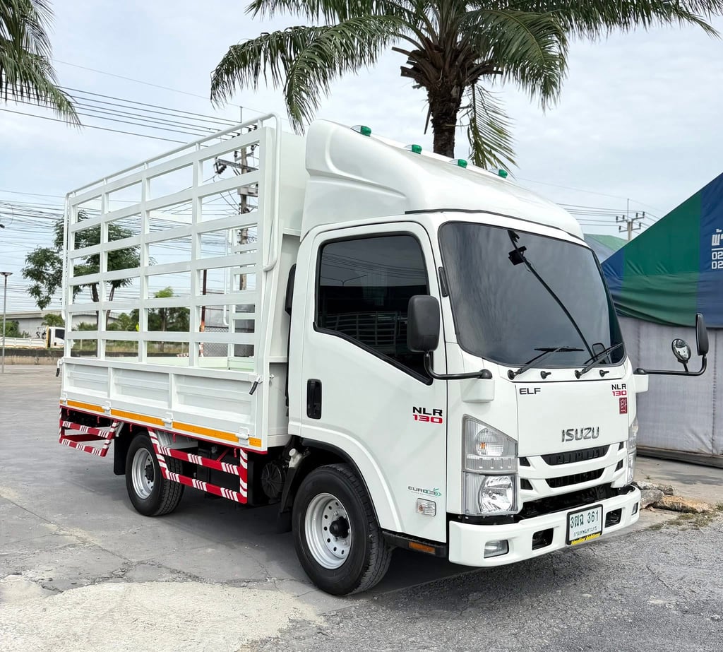 ISUZU NLR 130แรงม้า 2564 ( 4 ล้อไม่ติดเวลา) กระบะคอกสูง ยาว 3.50 ม