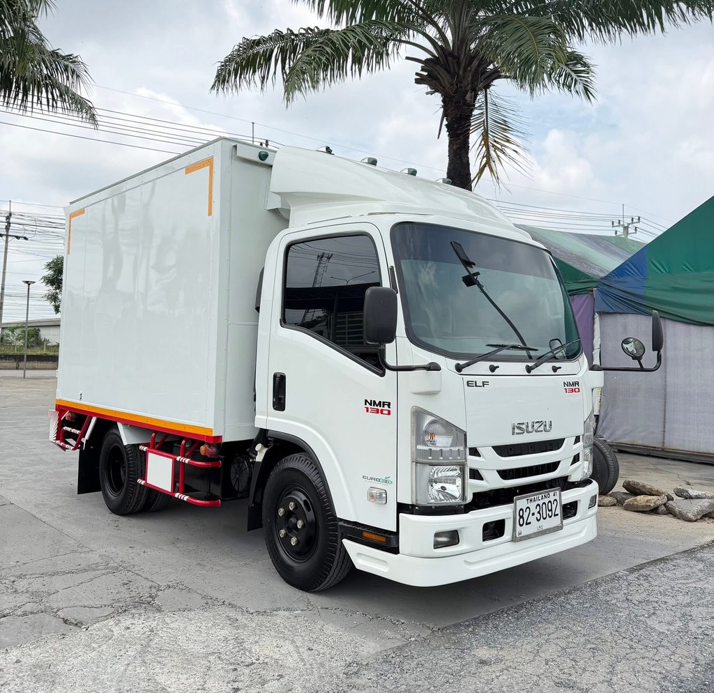 ISUZU NMR 130แรงม้า รถบรรทุก 6ล้อ ตู้แห้ง ปี2021 เลขไมล์ 42,000 กม.